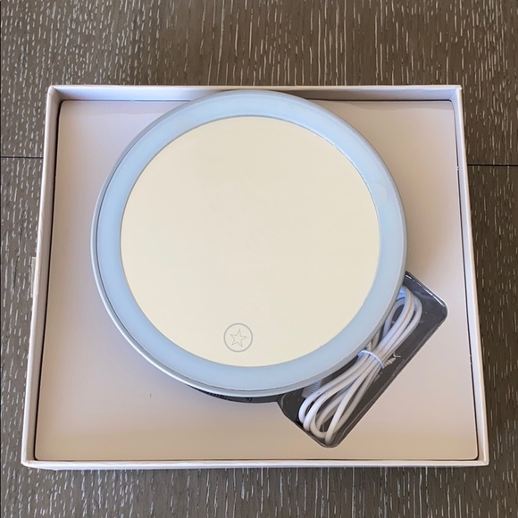 Light up mirror with adjustable magnetic stand - Picture 7 of 7